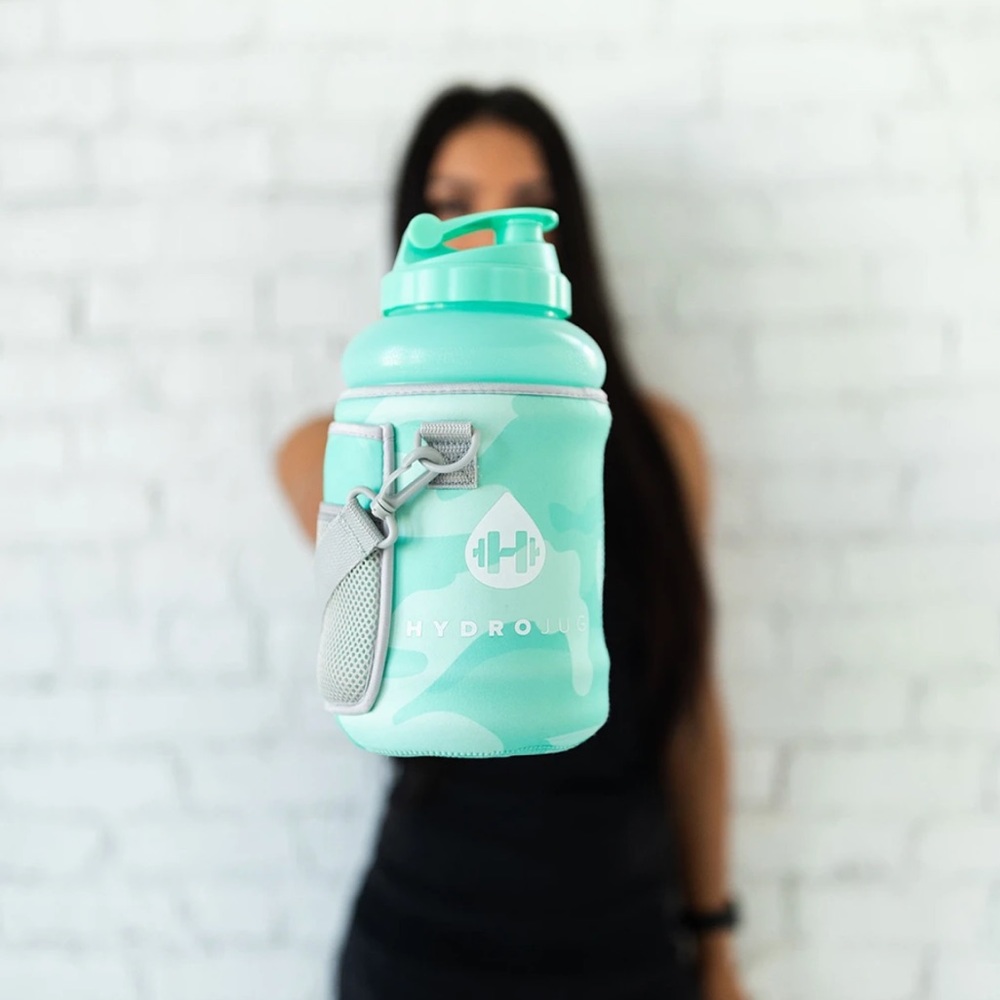 Hydro jug and sleeve